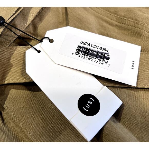 Universal Standard Tan Shorts NWT - Picture 11 of 16